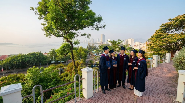 Đài tạo Tiến sĩ