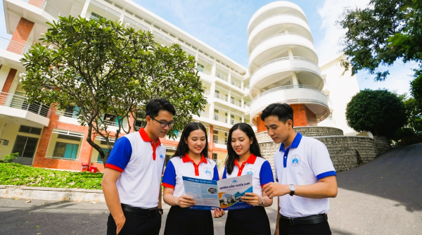 Đại học
